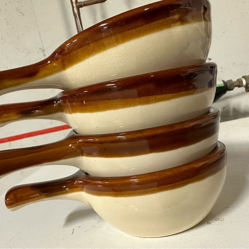4 like new French onion soup crocks